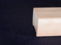 ZÁBRADLÍ-DŘEVĚNÉ BUK š. 4,5 x v. 3,1 cm DO PANELOVÝCH, BYTOVÝCH  DOMŮ