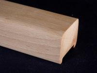 MADLO-ZÁBRADLÍ-DŘEVĚNÉ SCHODIŠŤOVÉ BUK š. 4,5 x v. 3,1 cm DO PANELOVÝCH, BYTOVÝCH A RODINNÝCH DOMŮ