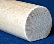MADLO NA ZÁBRADLÍ DŘEVĚNÉ BUK KULATÉ Ø 42 mm S PLOCHOU INTERIEROVÉ SCHODIŠŤOVÉ NA ZEĎ,SCHODY  https://www.zabradli-madla.eu/