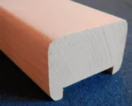 DŘEVĚNÉ MADLO ZÁBRADLÍI HORNÍ RÁDIUS 6 mm INTERIEROVÉ BUK 6,5 x 4 cm