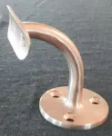 LEVNÁ KVALITNÍ MADLA DŘEVĚNÁ NA SCHODY BUK LED Držák konzole kulatého dřevěného madla Ø 42mm, zaoblený, schodišťového zábradlí na zeď, nerez.U LEVNÁ KVALITNÍ MADLA DŘEVĚNÁ NA SCHODY BUK LED