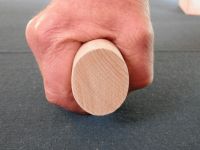 LEVNÁ KVALITNÍ MADLA DŘEVĚNÁ NA SCHODY BUK LED SPORT FITNESS CVIČENÍ GYM DŘEVĚNÉ PODPĚRY STÁLKY ideální pro domácí cvičení Perfect For Home Workouts Homemade Parallettes https://www.zabradli-madla.eu/ LEVNÁ KVALITNÍ MADLA DŘEVĚNÁ NA SCHODY BUK LED