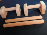 LEVNÁ KVALITNÍ MADLA DŘEVĚNÁ NA SCHODY BUK LED SPORT FITNESS CVIČENÍ GYM DŘEVĚNÉ PODPĚRY STÁLKY ideální pro domácí cvičení Perfect For Home Workouts Homemade Parallettes https://www.zabradli-madla.eu/ LEVNÁ KVALITNÍ MADLA DŘEVĚNÁ NA SCHODY BUK LED