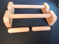 LEVNÁ KVALITNÍ MADLA DŘEVĚNÁ NA SCHODY BUK LED SPORT FITNESS CVIČENÍ GYM DŘEVĚNÉ PODPĚRY STÁLKY ideální pro domácí cvičení Perfect For Home Workouts Homemade Parallettes https://www.zabradli-madla.eu/ LEVNÁ KVALITNÍ MADLA DŘEVĚNÁ NA SCHODY BUK LED