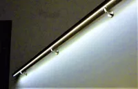 LEVNÁ KVALITNÍ MADLA DŘEVĚNÁ NA SCHODY BUK LED LED DŘEVĚNÉ ZÁBRADLÍ-MADLO OSVĚTLENÍ NA SCHODY BUK INTERIEROVÉ VLASTNÍ VÝROBA LEVNÁ KVALITNÍ MADLA DŘEVĚNÁ NA SCHODY BUK LED
